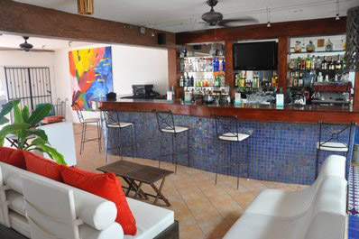 Bar Area at Flamingo Hotel Cozumel